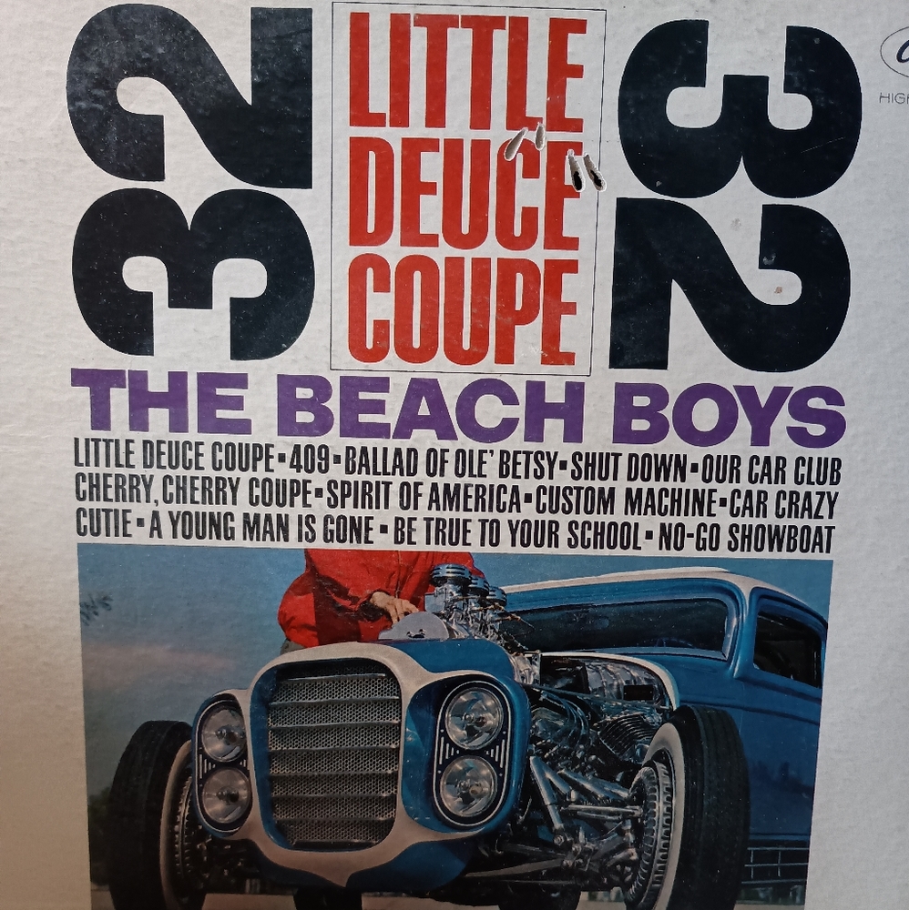 4 Beach Boys records